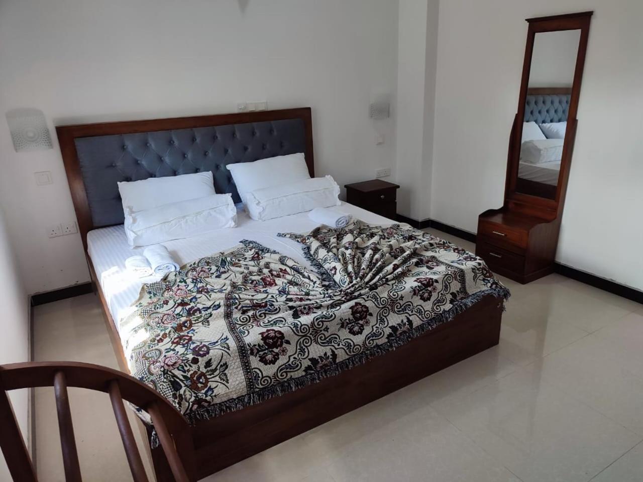Orkid Villa *